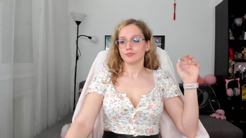 LunaNicole  05-06-2022